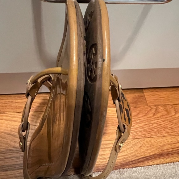 Tory Burch Miller Sandals EUC - Picture 8 of 16